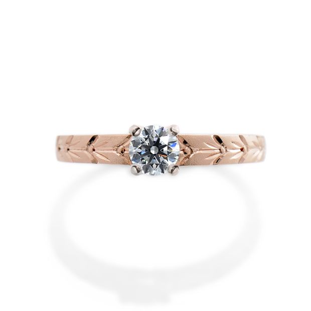 【MIORING(ミオリング)】MIORING 自由鍛造でハンドメイドする桜ゴールドの婚約指輪 月桂双樹-げっけいそうじゅ-