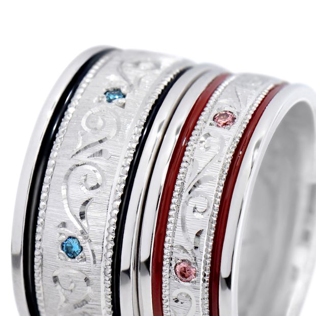 【MIORING(ミオリング)】MIORING 紡 -つむぎ- 漆（うるし）と重ね彫り彫刻が華やかな鍛造結婚指輪