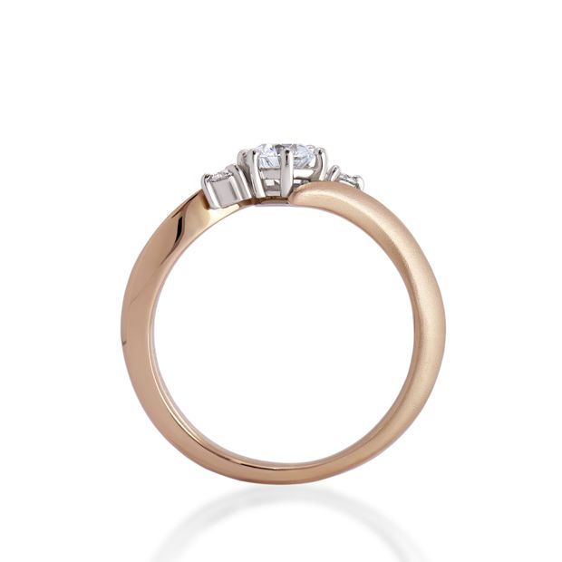 【MIORING(ミオリング)】ドラマ【若草物語-恋する姉妹と恋せぬ私-】着用モデル MIORING 花衣-はなごろも-