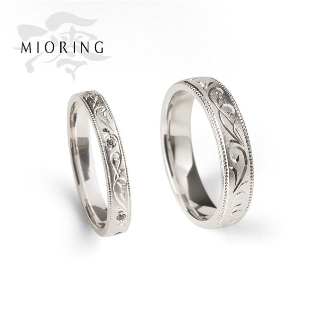 【MIORING(ミオリング)】ドラマ「19番目のカルテ」着用モデル MIORING 草織-さおり-