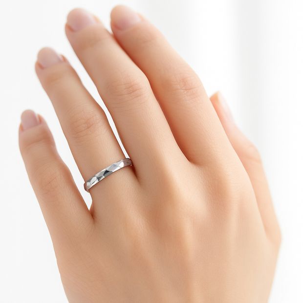 【MIORING(ミオリング)】MIORING 湧水 -いずみ- 変わり続ける鎚目模様のゆらめき