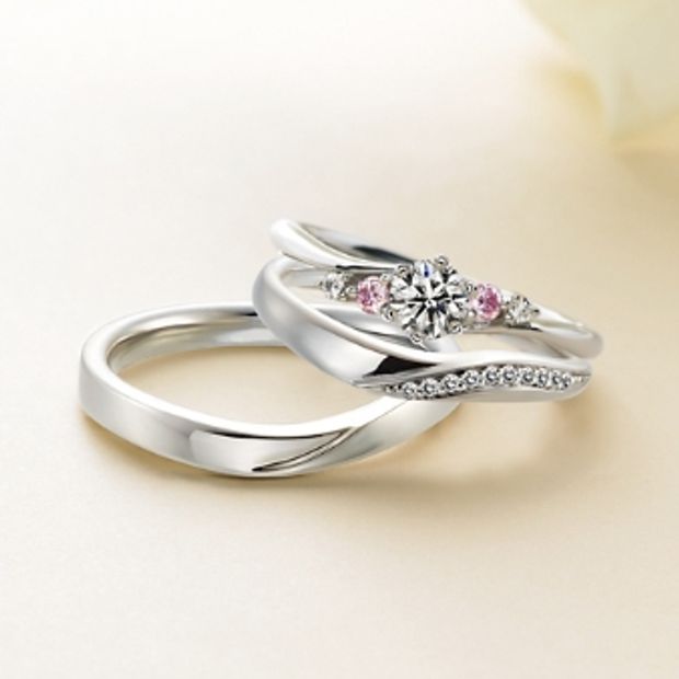 【garden(ガーデン)】プレディスィ【Presdici：近くに】　メレダイヤアレンジ