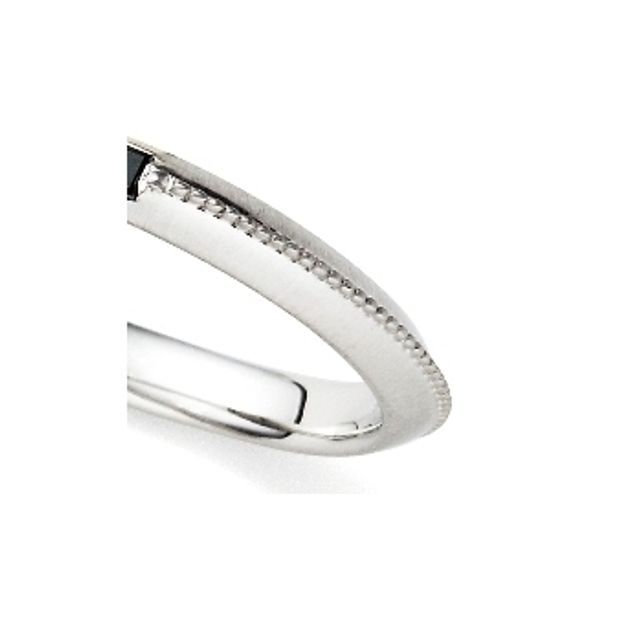 【garden(ガーデン)】＜safari＞センターのミル打ちラインがシャープでスタイリッシュな結婚指輪