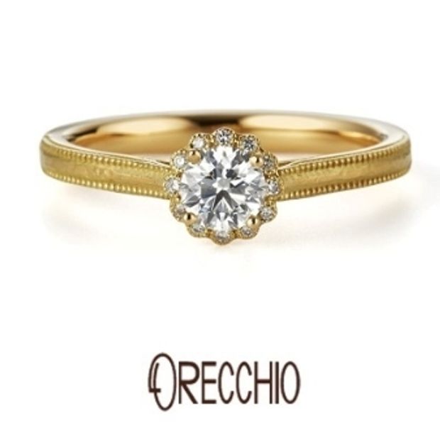 【garden(ガーデン)】ドルチェ ～センターダイヤのお花のような華やかさとアンティークな仕上げの婚約指輪