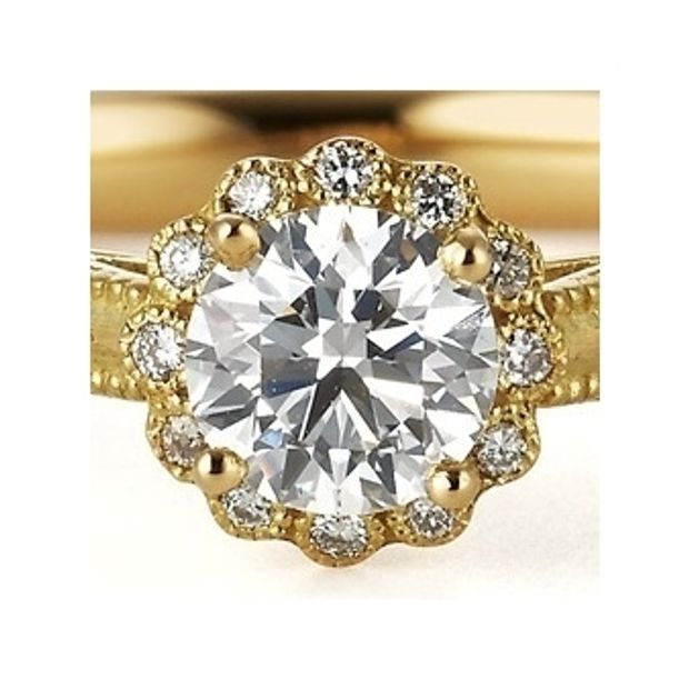 【garden(ガーデン)】ドルチェ ～センターダイヤのお花のような華やかさとアンティークな仕上げの婚約指輪