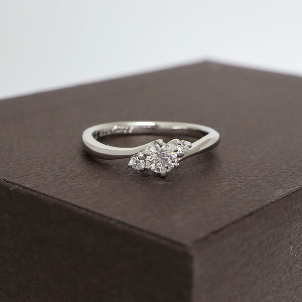 【LEGAN(レガン)】【ピンクダイヤモンド】チューリップ（tulip）