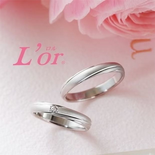 【hirai art gallery(ヒライアートギャラリー)】高純度プラチナ999を使用し正面にねじりデザインを加えたデザイン【ロル】