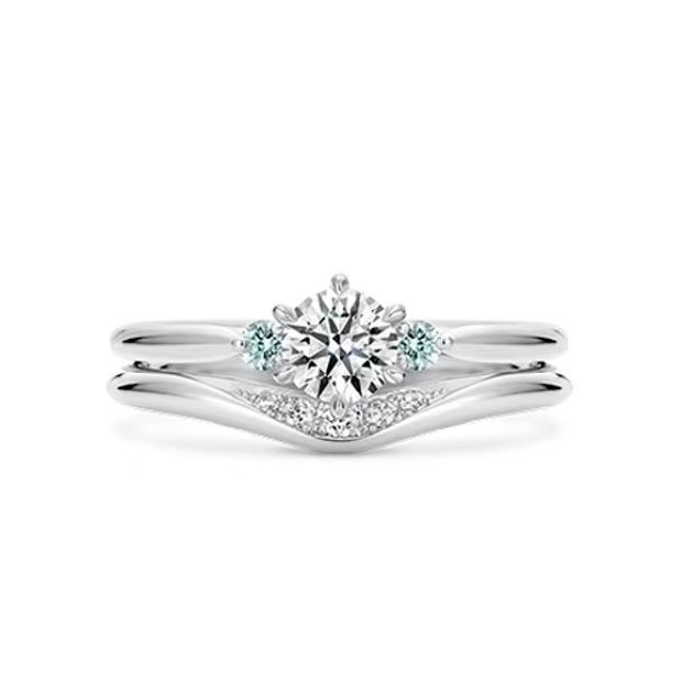 【hirai art gallery(ヒライアートギャラリー)】【ブループーロ】海の雫を、ふたりの純粋な愛情と重ね合わせて&hellip;。