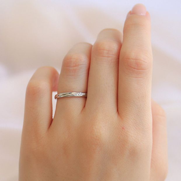 【JEWELRY STUDIO Advance(ジュエリースタジオアドバンス)】【Advance】Breeze(ブリーズ)『2本のラインが優しく寄り添う』