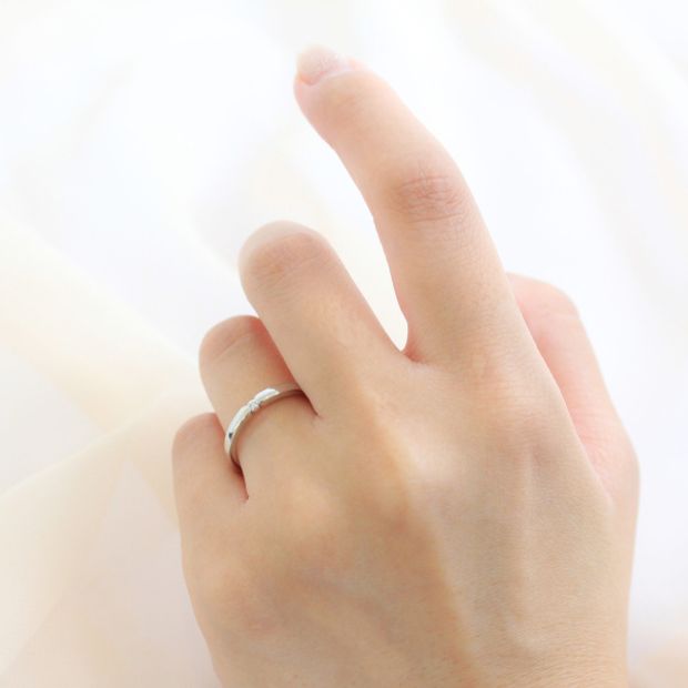 【JEWELRY STUDIO Advance(ジュエリースタジオアドバンス)】【Advance】Roselle(ローゼル)『シンプルな輝きで上品なデザイン』