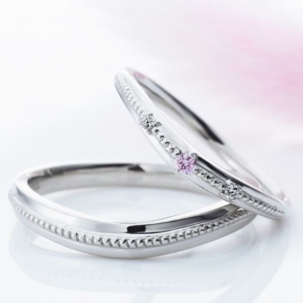 【LOVEST(ラヴェスト)】ラ・トリニーテ [LA TRINITE]