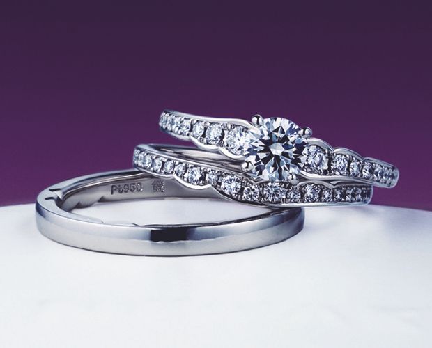 【LOVEST(ラヴェスト)】花麗（はなうらら）