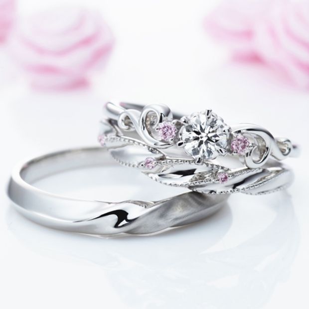 【LOVEST(ラヴェスト)】アントレッセ [UNE TRESSE]