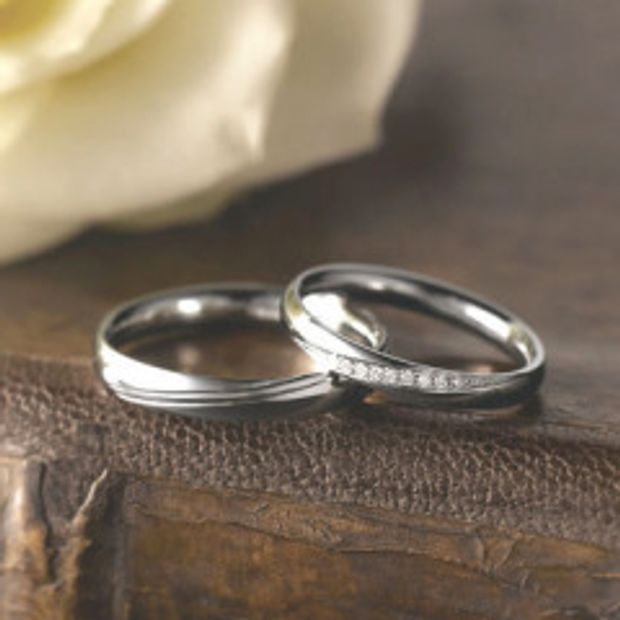 【PILOT BRIDAL(パイロットブライダル)】Promise（約束）プロミス  指通りの滑らかさを追求し、かつ傷つきにくい硬度のあるプラチナでつくった結婚指輪