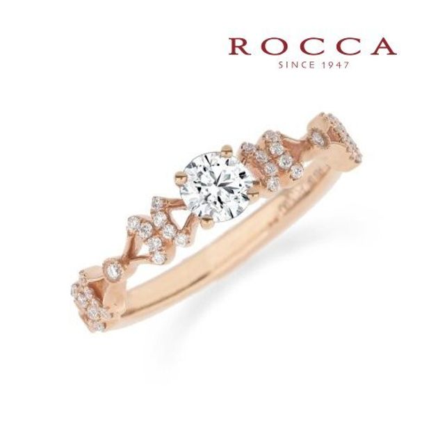 【ROCCA(ロッカ)】【ROCCA】重ね付けにも抜群！可愛らしいリボンのデザインのエンゲージリング R51