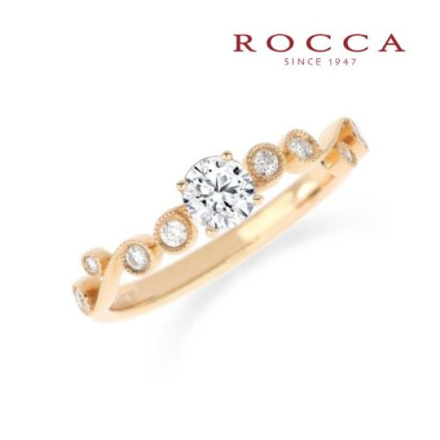 【ROCCA(ロッカ)】【ROCCA】繊細なアンティークデザイン！重ね付けにもぴったりなエンゲージリング R53