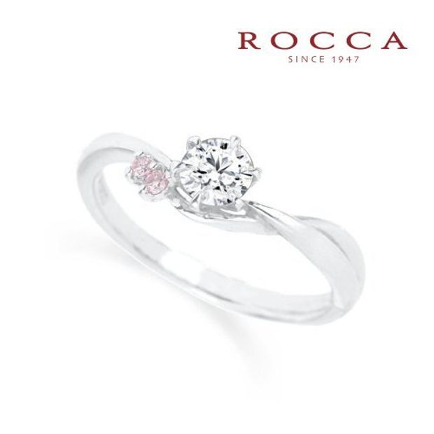 【ROCCA(ロッカ)】【ROCCA】さりげないピンクダイヤが可愛い！V字のシンプルエンゲージリング SW-15R