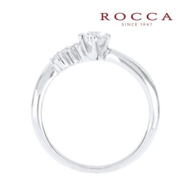 【ROCCA(ロッカ)】【ROCCA】サイドメレが可愛い！滑らかなS字のエンゲージリング 3-3203-3