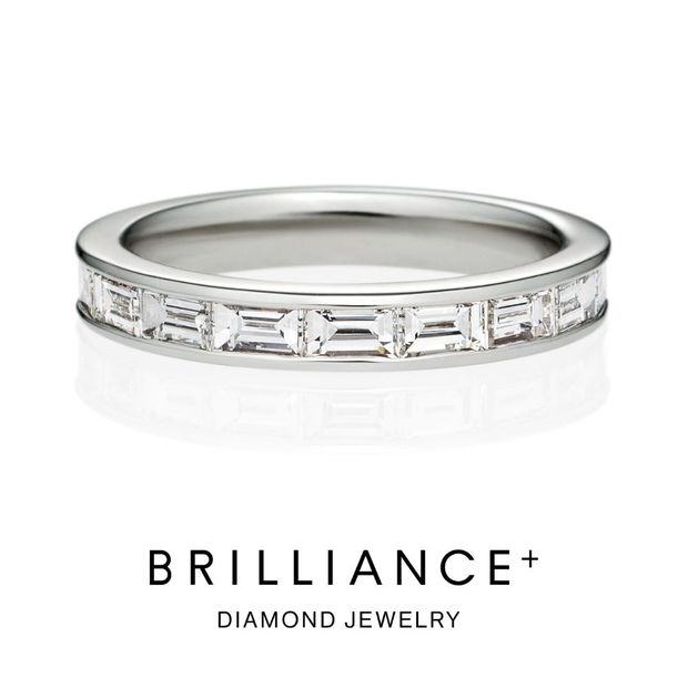 【BRILLIANCE+(ブリリアンスプラス)】チャネルセッティング バゲットカット ダイヤモンド ハーフエタニティ リング 2.8mm