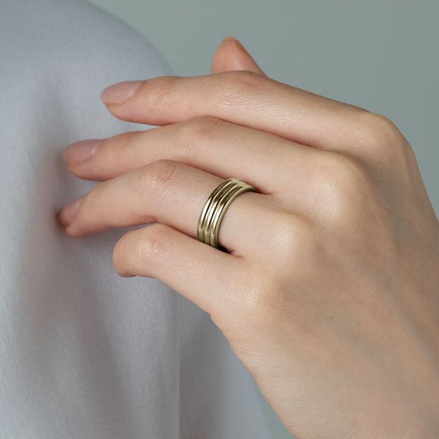 【BRILLIANCE+(ブリリアンスプラス)】ミルフィーユ トリプル リング