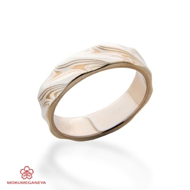 【BROOCH(ブローチ)】【杢目金屋】ふたりのこだわりを詰め込んだ結婚指輪
