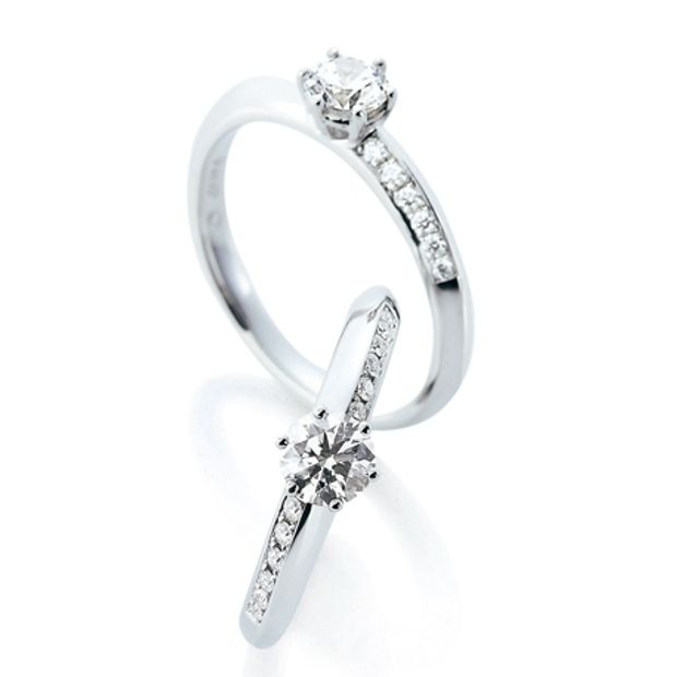 【BROOCH(ブローチ)】【クロシェット デュー】スタイリッシュなフォルムの大人エンゲージ