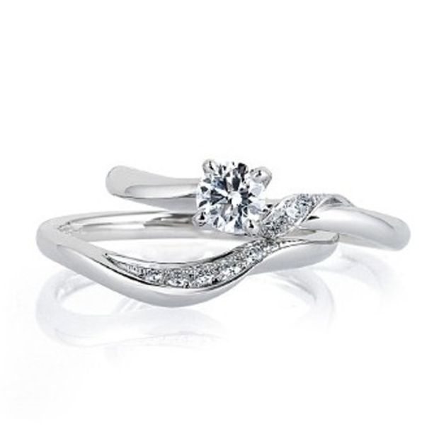 【BROOCH(ブローチ)】ドレープ・ディスティニー（優美に舞う・運命）