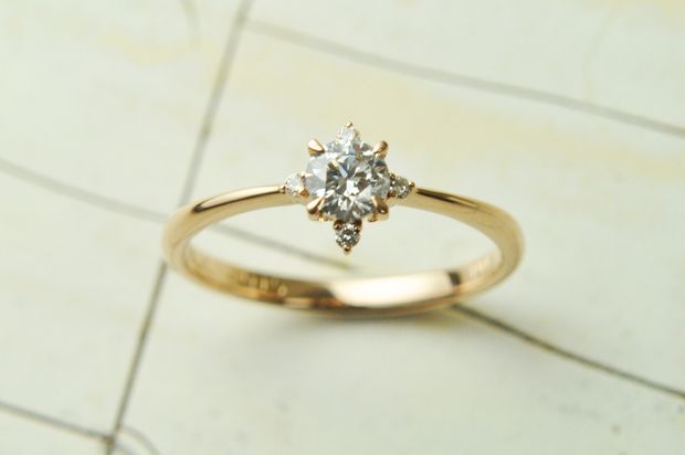 【BROOCH(ブローチ)】クロワ・ドュ・シュッド