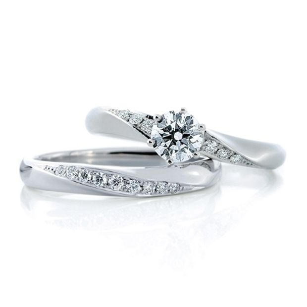 【BROOCH(ブローチ)】【ウィ】“ Oui (ウィ) ” 愛の誓いが込められたエンゲージリング