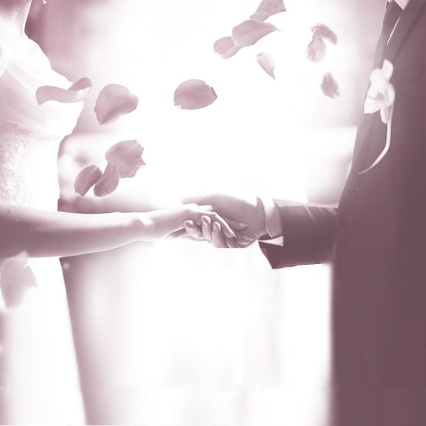 【アイアイイスズ ブライダル】【カフェリング】リリィ