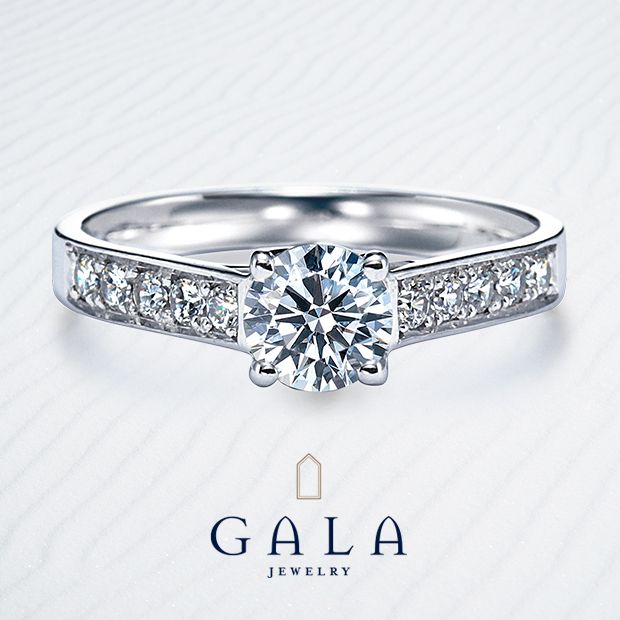 【GALA JEWELRY(ガラジュエリー)】【GALA】幅のあるアームに並ぶメレダイヤがゴージャスなデザイン