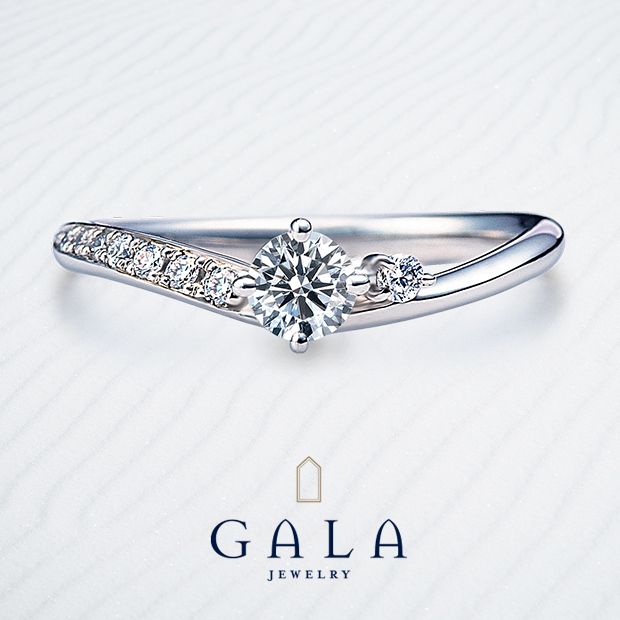 【GALA JEWELRY(ガラジュエリー)】【GALA】流れるようにセッティングされたメレがセンターストーンを引き立てます！