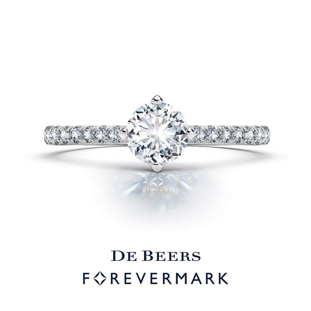 【VANillA(ヴァニラ)】【 Solitaire Pave Ring 】フォーエバーマークセッティング&reg; ソリティア パヴェリング