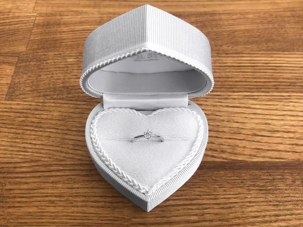 【JEWEL SEVEN BRIDAL(ジュエルセブンブライダル)】【お急ぎ対応可】サプライズプロポーズリング0.2ct〜【本物のダイヤモンドでプロポーズ】デザインは後日えらべる