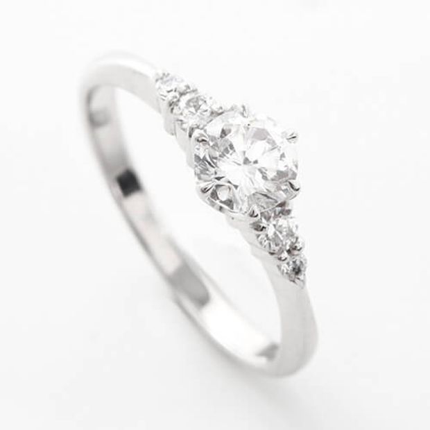 【VENUS TEARS(ヴィーナスティアーズ)】0.5ctダイヤ込み価格｜【P424-05】