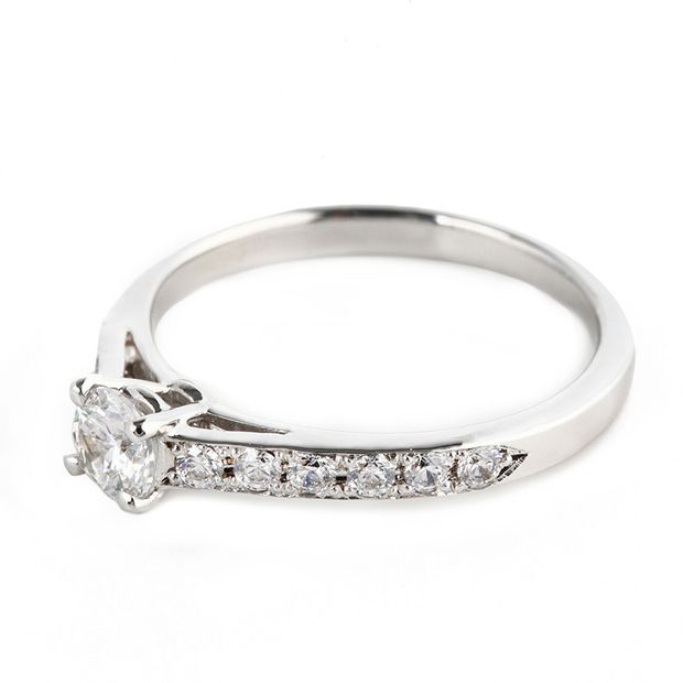 【VENUS TEARS(ヴィーナスティアーズ)】0.3ctダイヤ込み価格｜【OE50-03】