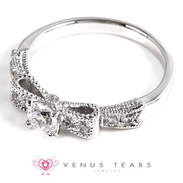 【VENUS TEARS(ヴィーナスティアーズ)】0.3ctダイヤ込み価格｜【RQ37-03】
