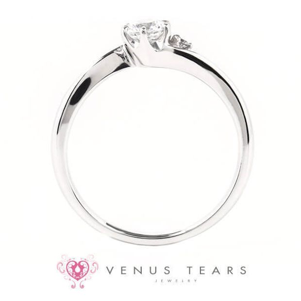 【VENUS TEARS(ヴィーナスティアーズ)】0.3ctダイヤ込み価格｜【SSE6-03】