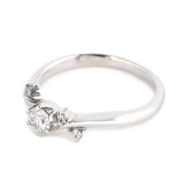 【VENUS TEARS(ヴィーナスティアーズ)】0.2ctダイヤ込み価格｜【FES8-02】