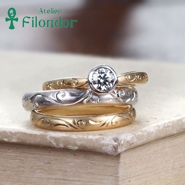 【アトリエフィロンドール】【アトリエ・フィロンドール】手彫りアラベスクがきらめく鍛造セットリング HISTOIRE Basile-バジル-