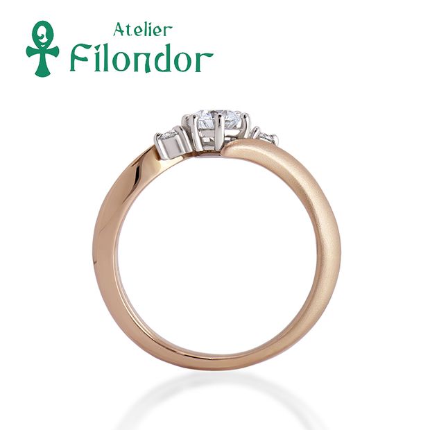 【アトリエフィロンドール】桜ゴールドの鍛造エンゲージリング MIORING花衣エンゲージ