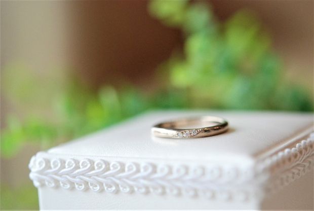 【Smith(工房スミス)】普段使いもできる婚約指輪