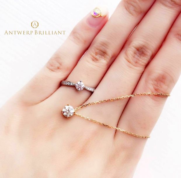 【BRIDGE ANTWERP BRILLIANT GALLERY(ブリッジ・アントワープ・ブリリアント・ギャラリー)】&rdquo;Sirius&rdquo; 4 claws collet Diamond side line Ring Set &rdquo;シリウス&rdquo; 4クローズ コレット ダイヤモンド サイドライン リング セット