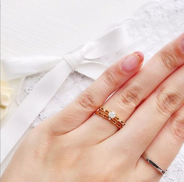 【BRIDGE ANTWERP BRILLIANT GALLERY(ブリッジ・アントワープ・ブリリアント・ギャラリー)】ribbon リボン　緒