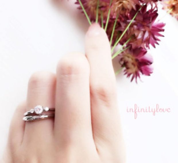 【BRIDGE ANTWERP BRILLIANT GALLERY(ブリッジ・アントワープ・ブリリアント・ギャラリー)】jasmine 花　ジャスミン