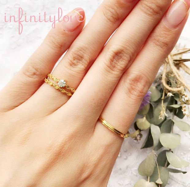 【BRIDGE ANTWERP BRILLIANT GALLERY(ブリッジ・アントワープ・ブリリアント・ギャラリー)】メレダイヤモンドとミルグレインデザイン、華奢で可愛い婚約指輪と結婚指輪　verdure　