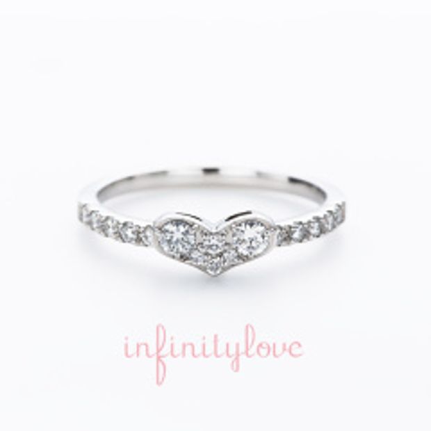 【BRIDGE ANTWERP BRILLIANT GALLERY(ブリッジ・アントワープ・ブリリアント・ギャラリー)】ハートモチーフのオシャレで可愛いハーフエタニティリングLove 恋ラブ