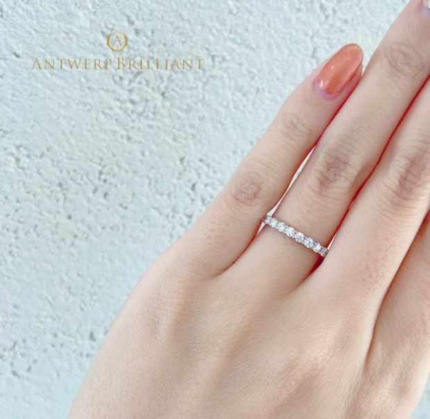 【BRIDGE ANTWERP BRILLIANT GALLERY(ブリッジ・アントワープ・ブリリアント・ギャラリー)】&rdquo;D Line Nebula&rdquo; Diamond Full Eternity Ring