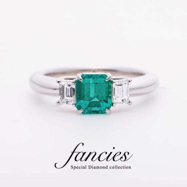 【BRIDGE ANTWERP BRILLIANT GALLERY(ブリッジ・アントワープ・ブリリアント・ギャラリー)】Emerald platinum engagement ring