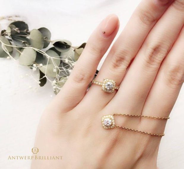 【BRIDGE ANTWERP BRILLIANT GALLERY(ブリッジ・アントワープ・ブリリアント・ギャラリー)】ミルグレインがオシャレで可愛いアンティーク調のダイヤモンドヘイローリングBruges